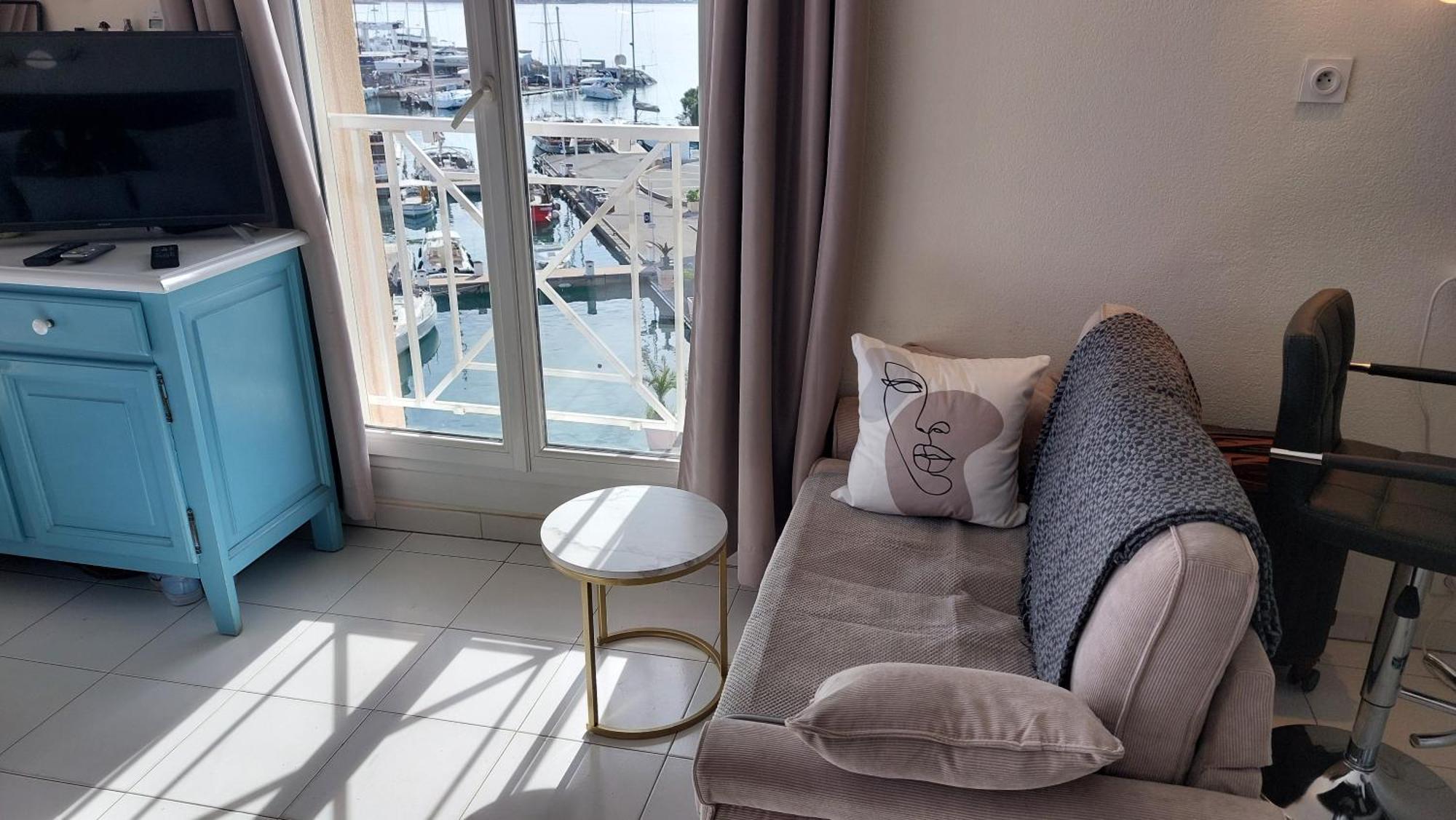 Apartment Hirondelle Port Fréjus Esterno foto